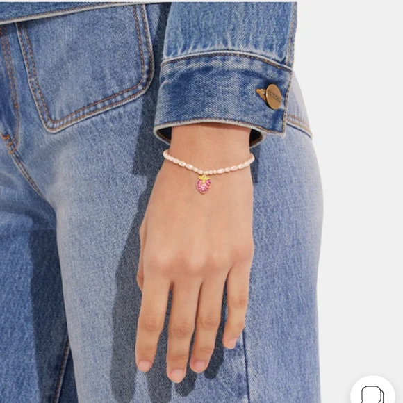 New! Coach Strawberry 🍓 Stretch Bracelet - Picture 3 of 3